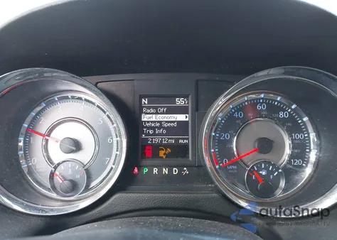 2013 Chrysler Town & Country Touring из США, поврежденный, VIN 2C4RC1BG6DR620717